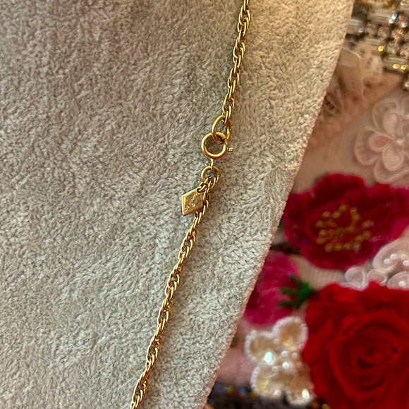 Vintage Sarah Coventry Gold Retro Pendant Necklace - Picture 2 of 7